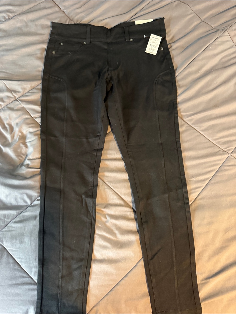 Black Skinny Jeans for Women with Front Seam Detail size 14